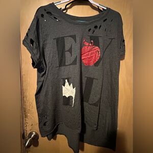 Disney Parks Evil Queen distressed Gray Graphic T-Shirt Size 3X EUC